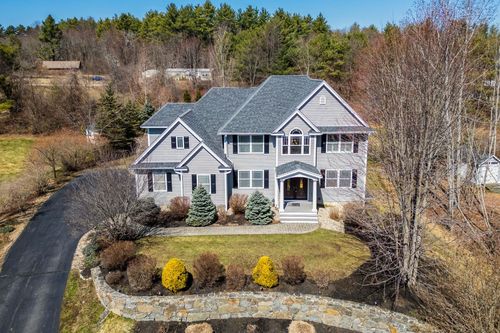 32 Olive Meadow Ln, Dover, NH, 03820-4718 | Card Image