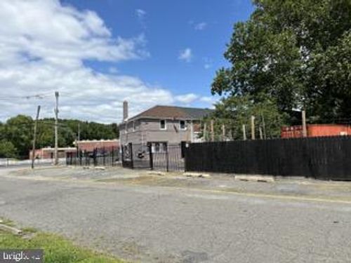 2757 Bethel Rd, CHESTER, PA, 19013-1401 | Card Image