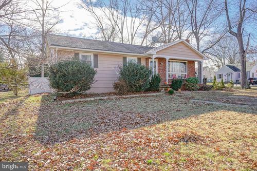 201 Dalton Ave, Newfield, NJ, 08344-9578 | Card Image