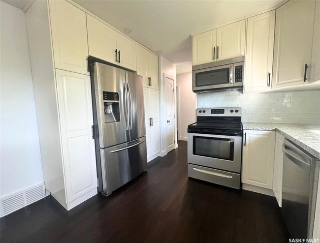 201 Conlin Dr, House other with 4 bedrooms, 2 bathrooms and 2 parking in Swift Current SK | Image 6