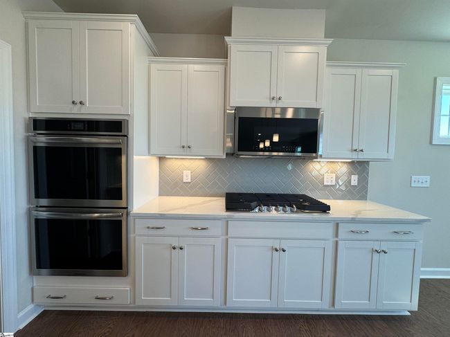 204 Isleview Pl, House other with 3 bedrooms, 3 bathrooms and 3 parking in Greer SC | Image 7