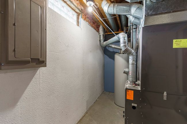 Mechanics/Utility Room in Basement! | Image 48