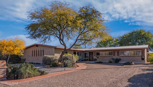 5720 E 7th St, Tucson, AZ, 85711-3206 | Card Image