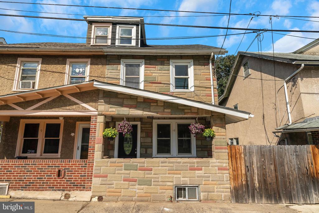 Morgan St, Phoenixville, PA 19460
