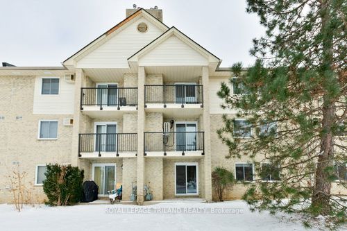 104-729 Deveron Cres, London, ON, N5Z4X5 | Card Image