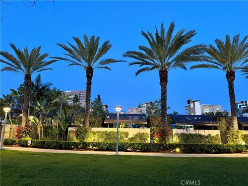 102-21 Gramercy, Irvine, CA, 92612-0008 | Card Image