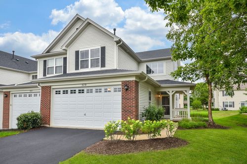 379 Mcgrath Dr, Oswego, IL, 60543-4032 | Card Image