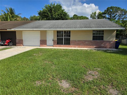 1260 Se Saint Lawrence Way, Stuart, FL, 34997-5586 | Card Image