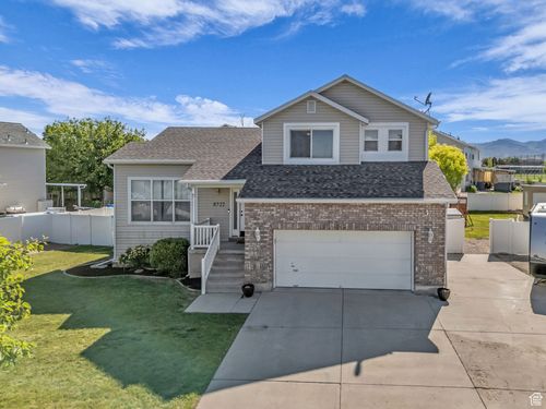 8722 S Deep Creek Cir, West Jordan, UT, 84081-3308 | Card Image