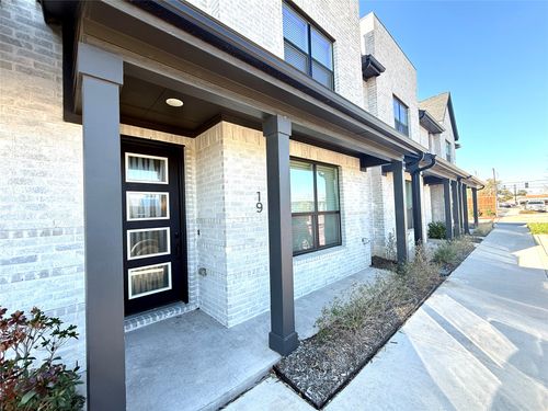 19-12895 Red Hawk Dr, Farmers Branch, TX, 75234 | Card Image