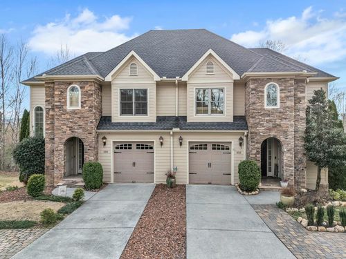 352 Licklog Rdg, Hayesville, NC, 28904-8310 | Card Image