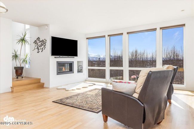 05-Living Room-DW-0599 | Image 5