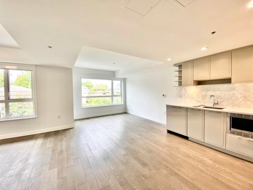 302-7828 Granville St, Vancouver, BC, V6P4Z2 | Card Image
