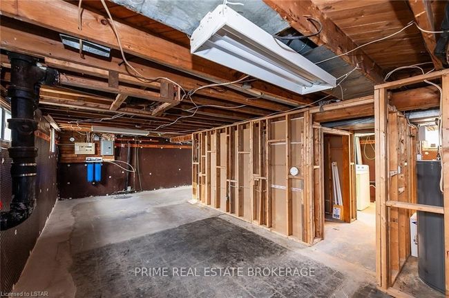 333 Vancouver St, House other with 2 bedrooms, 0 bathrooms and 3 parking in London ON | Image 22