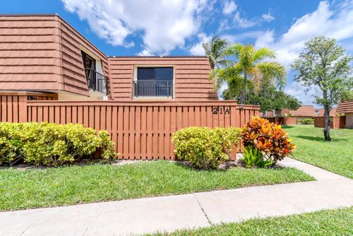 21a-3900 County Line Rd, Tequesta, FL, 33469-2262 | Card Image