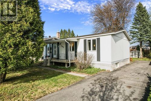 182 Darby St, Sudbury, ON, P3B3V1 | Card Image