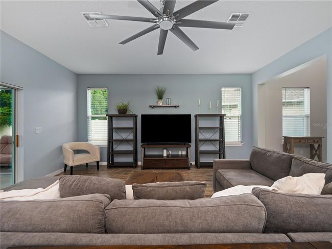 2556 Ocoee Reserve Ct, House other with 3 bedrooms, 3 bathrooms and null parking in OCOEE FL | Image 8