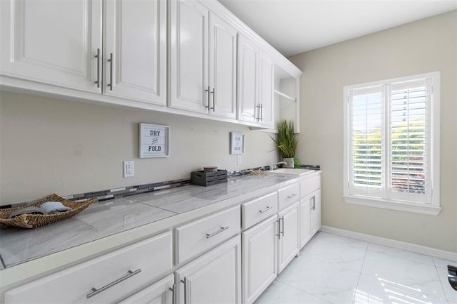 3401 E Stevenson Ave, House other with 5 bedrooms, 5 bathrooms and 2 parking in Alton TX | Image 21