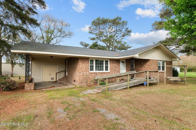2042 Pinetops Crisp Rd, House other with 3 bedrooms, 2 bathrooms and null parking in Pinetops NC | Image 11