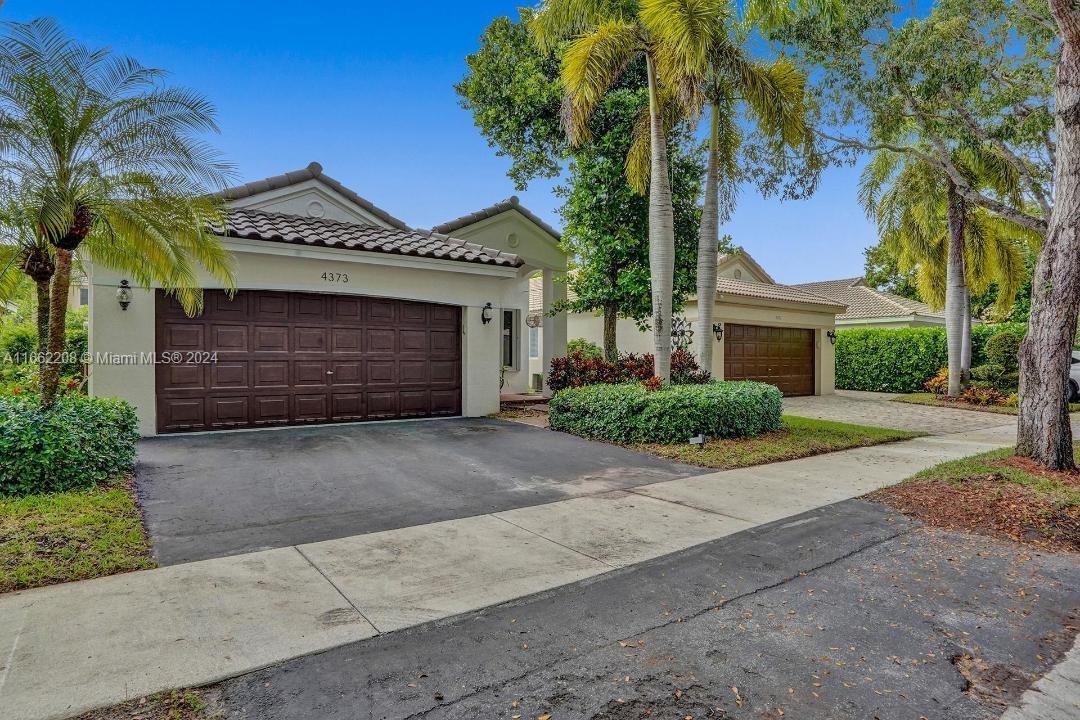 Mahogany Ridge Dr, Weston, FL 33331