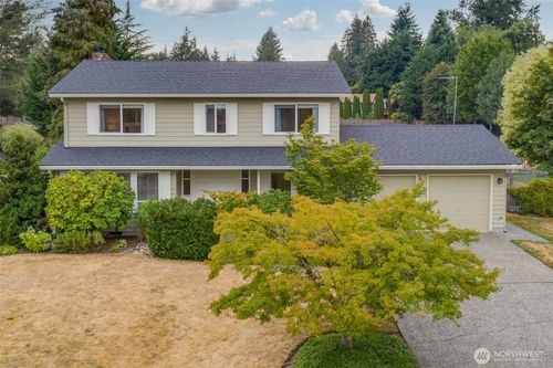 19521 92nd Ave Ne, Bothell, WA, 98011-2241 | Card Image