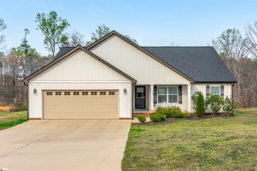 422 Thiago Ct, Lyman, SC, 29365-1364 | Card Image