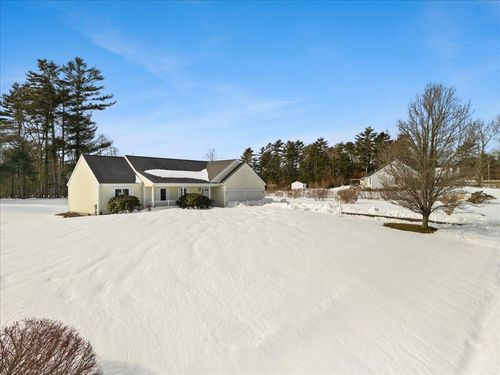 7 Maud Palmer Drive, Wareham, MA, 02571 | Card Image