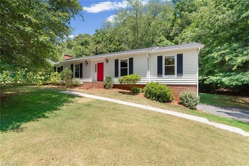 3725 Crestbrook Lane, Pfafftown, NC, 27040 | Card Image