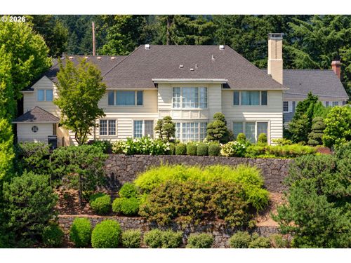 1784 Sw Montgomery Dr, Portland, OR, 97201-2437 | Card Image