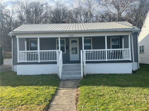 1329 Broadway Ave, Parkersburg, WV, 26101-6759 | Card Image