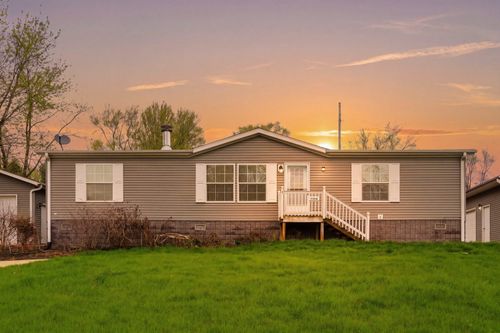 22816 243rd Street, Eldridge, IA, 52748 | Card Image