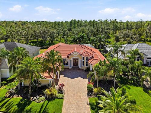 10526 Cory Lake Dr, TAMPA, FL, 33647-2710 | Card Image