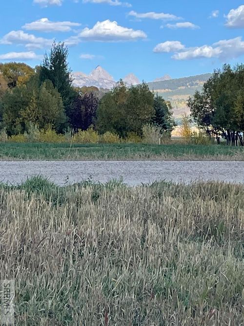 7041 Fox Meadow Drive, Victor, ID, 83455 | Card Image