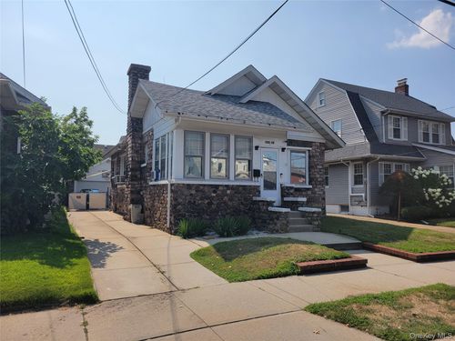 159 101st St, Howard Beach, NY, 11414-3511 | Card Image