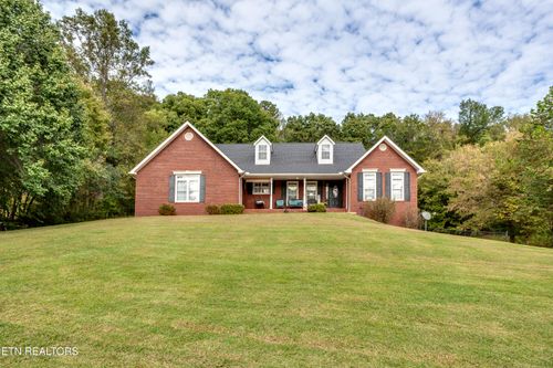 949 Hill St, Jellico, TN, 37762-2359 | Card Image