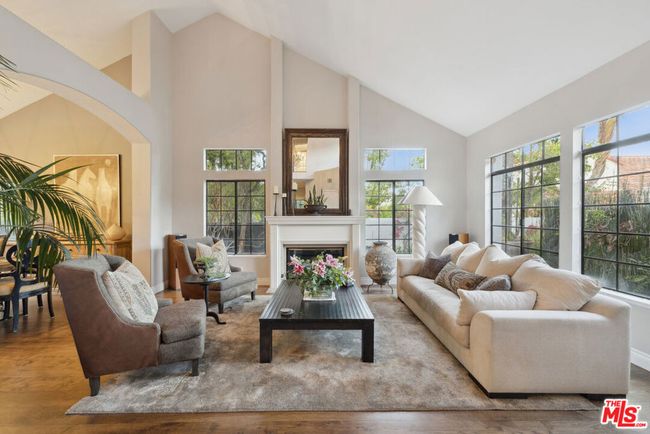 5565 Eagle Point Cir, House other with 4 bedrooms, 3 bathrooms and 3 parking in Westlake Village CA | Image 8