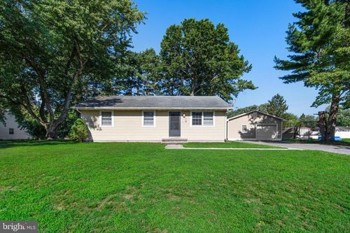 302 Brookview Dr, Salisbury, MD, 21804-3908 | Card Image