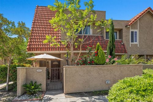1-17906 River Cir, Canyon Country, CA, 91387 | Card Image