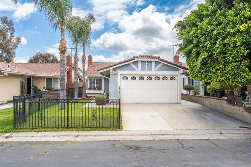 511 W Virginia St, Rialto, CA, 92376 | Card Image