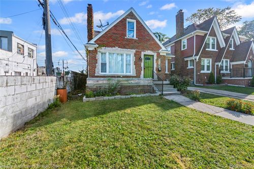 4890 Three Mile Dr, Detroit, MI, 48224-3613 | Card Image