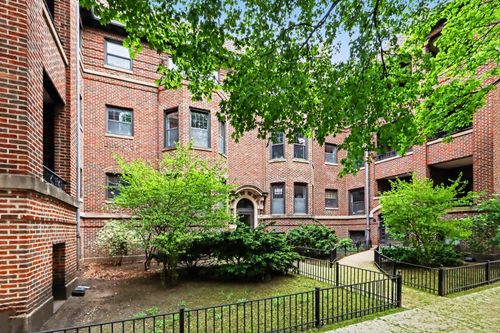 1-918 W Schubert Ave, Chicago, IL, 60614-6813 | Card Image