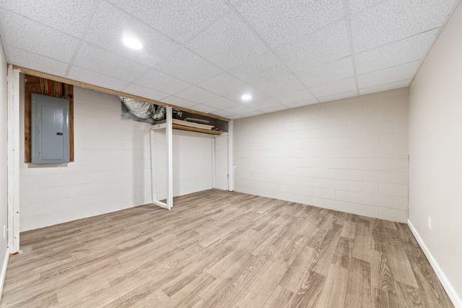 9211 Bates Trl, House other with 3 bedrooms, 2 bathrooms and 1 parking in Lyles TN | Image 30
