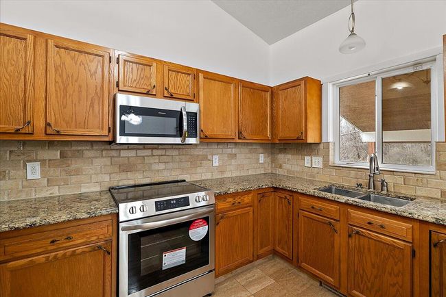 2769 Paddington Dr Se, House other with 4 bedrooms, 2 bathrooms and null parking in Kentwood MI | Image 24