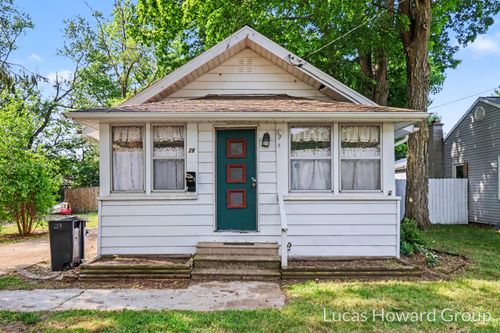 29 Shellenberger Ave, Battle Creek, MI, 49037-1813 | Card Image