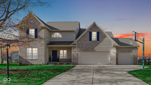 10678 Magenta Drive, Noblesville, IN, 46060 | Card Image