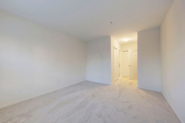 56 - 621 Village Lane, Condo with 2 bedrooms, 3 bathrooms and null parking in Milford Village MI | Image 18