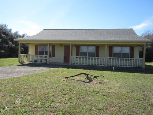 20697 Pierceall Rd, Hempstead, TX, 77445-8480 | Card Image