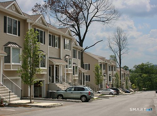603-15 Scuppo Rd, Danbury, CT, 06811-5307 | Card Image