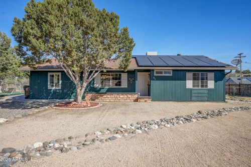 4890 E Cochise Dr, Rimrock, AZ, 86335-5821 | Card Image