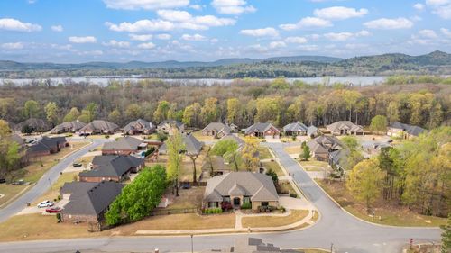 147 Oneida Way, Maumelle, AR, 72113-5873 | Card Image